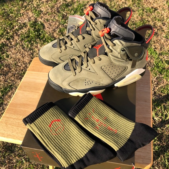 NEW Travis Scott Jordan 6 CUSTOM SOCKS Cactus Jack - Picture 4 of 4